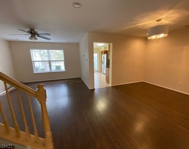 503 Well Sweep Rd - Photo Thumbnail 5