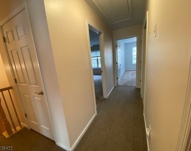 503 Well Sweep Rd - Photo Thumbnail 8