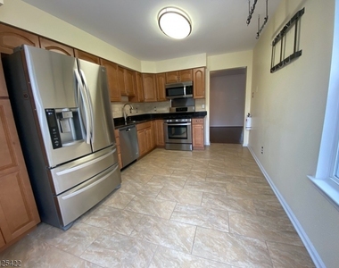 503 Well Sweep Rd - Photo Thumbnail 7