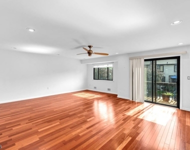 38 Park St - Photo Thumbnail 4