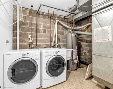 38 Park St - Photo Thumbnail 13