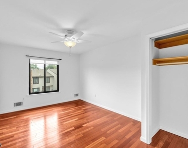 38 Park St - Photo Thumbnail 10