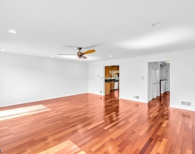 38 Park St - Photo Thumbnail 5