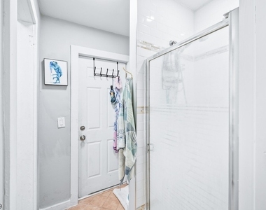 26 Hillside Ave - Photo Thumbnail 6