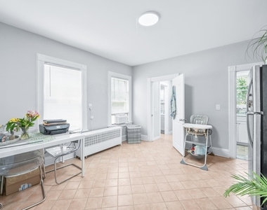 26 Hillside Ave - Photo Thumbnail 4
