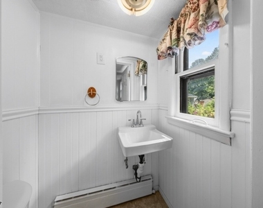 1871 W 4th St - Photo Thumbnail 11