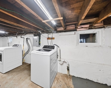 1871 W 4th St - Photo Thumbnail 18