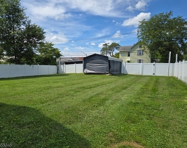 34 Carlton Ave - Photo Thumbnail 23