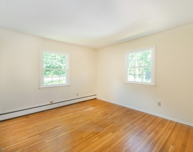 107 Spring Brook Rd - Photo Thumbnail 17