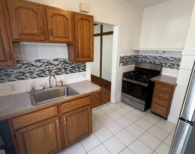 17 N Doughty Ave - Photo Thumbnail 7
