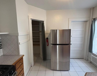 17 N Doughty Ave - Photo Thumbnail 6