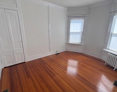 17 N Doughty Ave - Photo Thumbnail 10