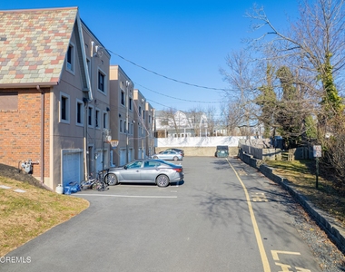 1001 Norwood Avenue - Photo Thumbnail 20