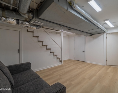 1001 Norwood Avenue - Photo Thumbnail 15