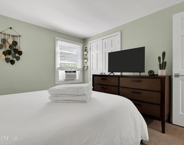 310 5th Avenue - Photo Thumbnail 26