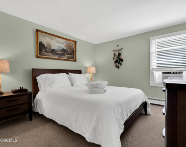310 5th Avenue - Photo Thumbnail 25