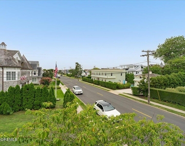 410 1st Avenue - Photo Thumbnail 48