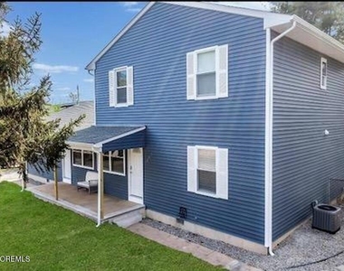 1143 Roe Avenue - Photo Thumbnail 20