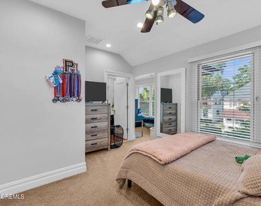 95 E River Road - Photo Thumbnail 21