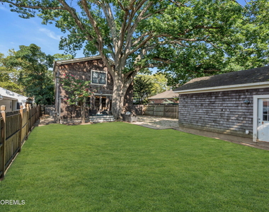 95 E River Road - Photo Thumbnail 32