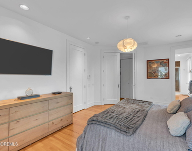 95 E River Road - Photo Thumbnail 17