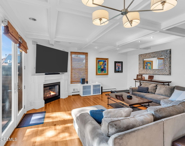 95 E River Road - Photo Thumbnail 7