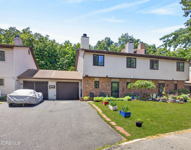6 Swan Road - Photo Thumbnail 4