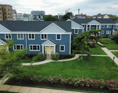 300 Deal Lake Drive - Photo Thumbnail 3