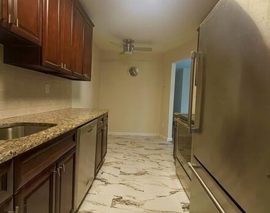 68 Overlook Way - Photo Thumbnail 2
