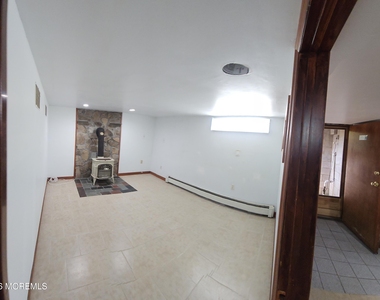 4 Reade Street - Photo Thumbnail 23