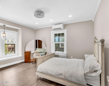 512 3rd Avenue - Photo Thumbnail 16