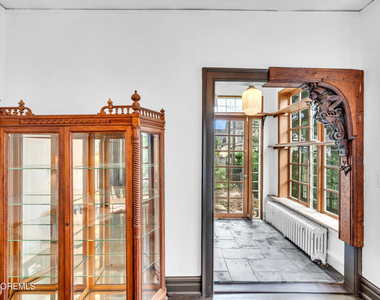 512 3rd Avenue - Photo Thumbnail 13