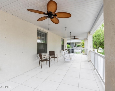 512 3rd Avenue - Photo Thumbnail 2