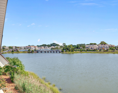10 Waters Edge - Photo Thumbnail 20