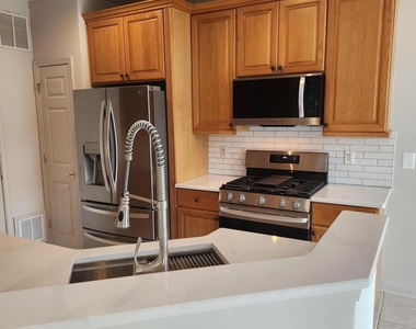 7 Bryce Lane - Photo Thumbnail 1