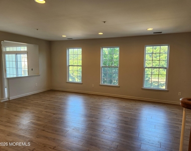 7 Bryce Lane - Photo Thumbnail 4