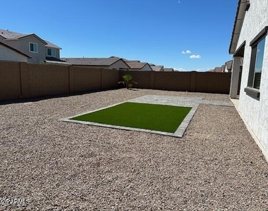 40285 W Chambers Drive - Photo Thumbnail 27