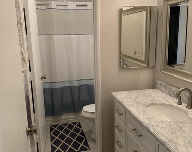 1832 E Hermosa Drive - Photo Thumbnail 8