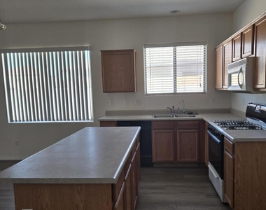 9824 W Crown King Road - Photo Thumbnail 2