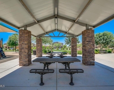 11023 E Tupelo Avenue - Photo Thumbnail 39