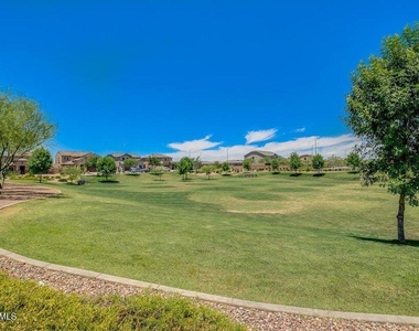11023 E Tupelo Avenue - Photo Thumbnail 36