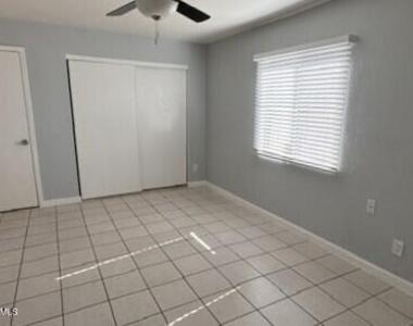 602 E Townley Avenue - Photo Thumbnail 7