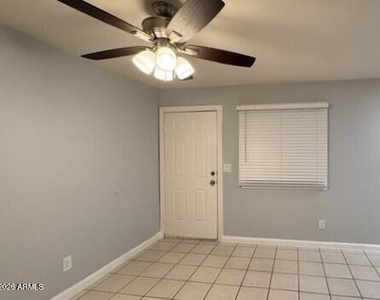 602 E Townley Avenue - Photo Thumbnail 2