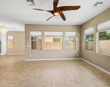 4128 S Greythorne Way - Photo Thumbnail 9