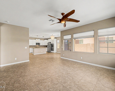 4128 S Greythorne Way - Photo Thumbnail 10