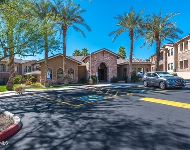 15550 S 5th Avenue - Photo Thumbnail 21