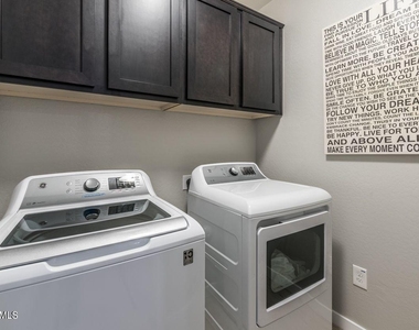 15550 S 5th Avenue - Photo Thumbnail 11