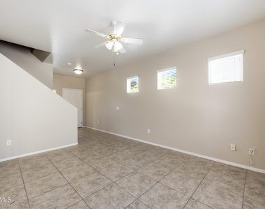 3014 W Ferruccio Place - Photo Thumbnail 3