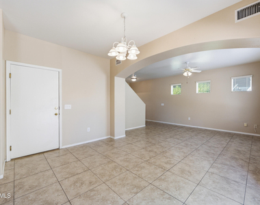 3014 W Ferruccio Place - Photo Thumbnail 8