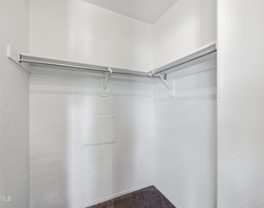 3014 W Ferruccio Place - Photo Thumbnail 15